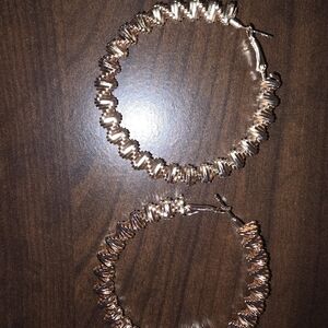 Elegant Gold-Tone Hoop Earrings